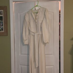 Southern Tide Cream Maxi Dress with Belt